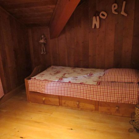 Alpen Roc Hotel Morzine Ruang foto