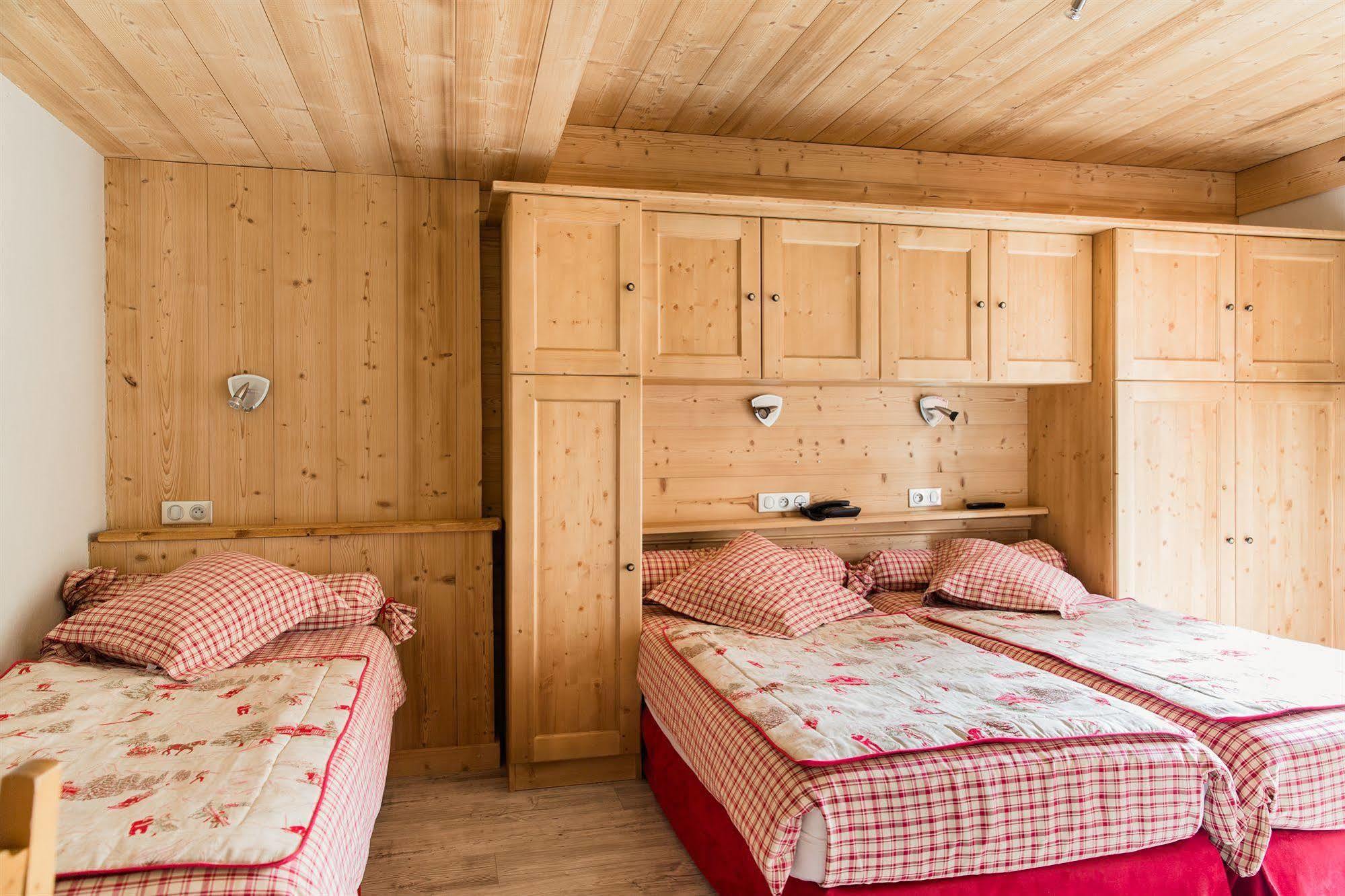 Alpen Roc Hotel Morzine Bagian luar foto