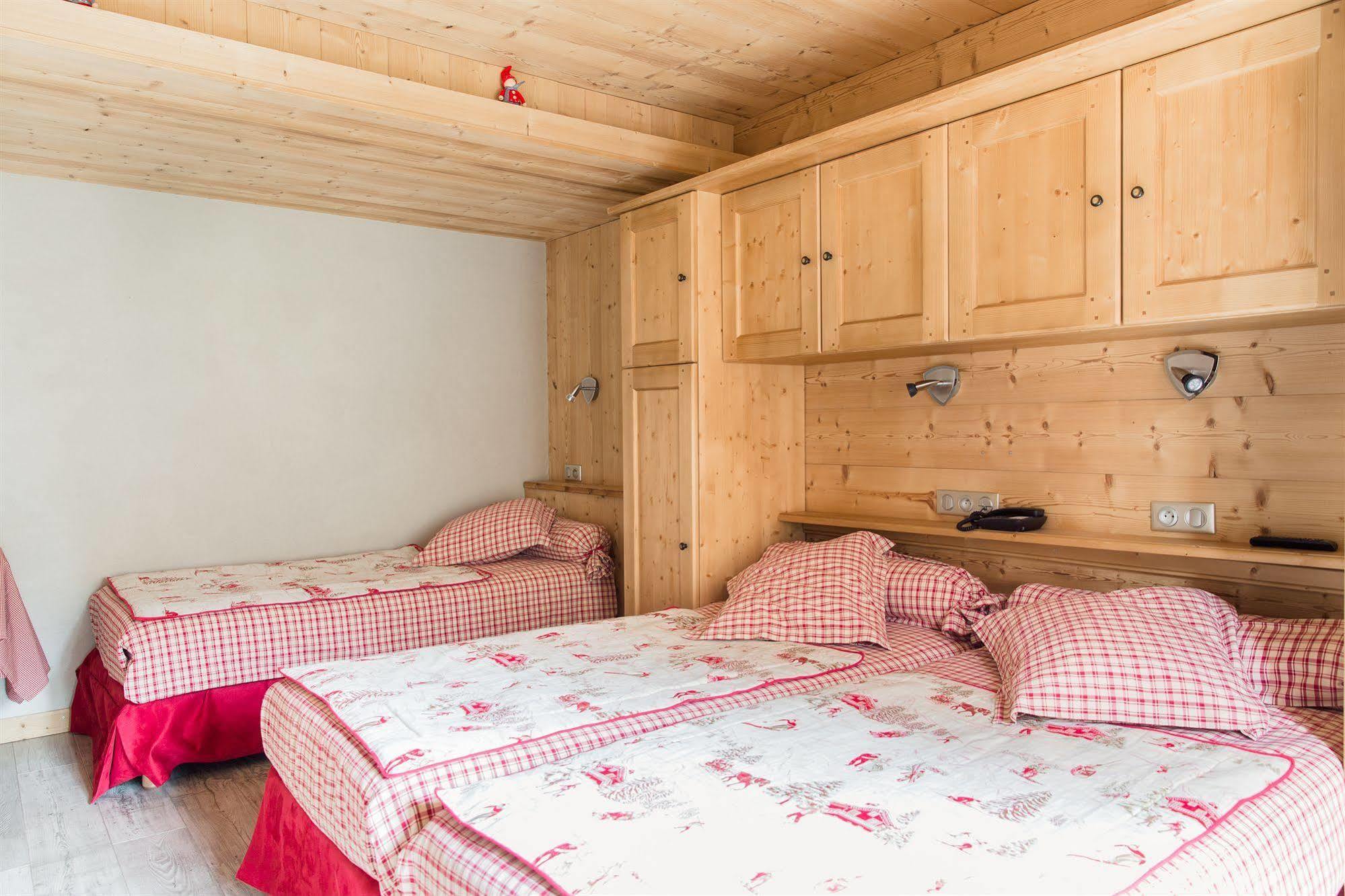 Alpen Roc Hotel Morzine Bagian luar foto