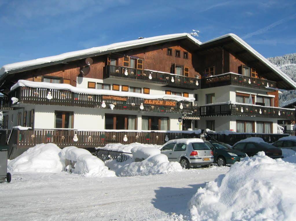 Alpen Roc Hotel Morzine Bagian luar foto